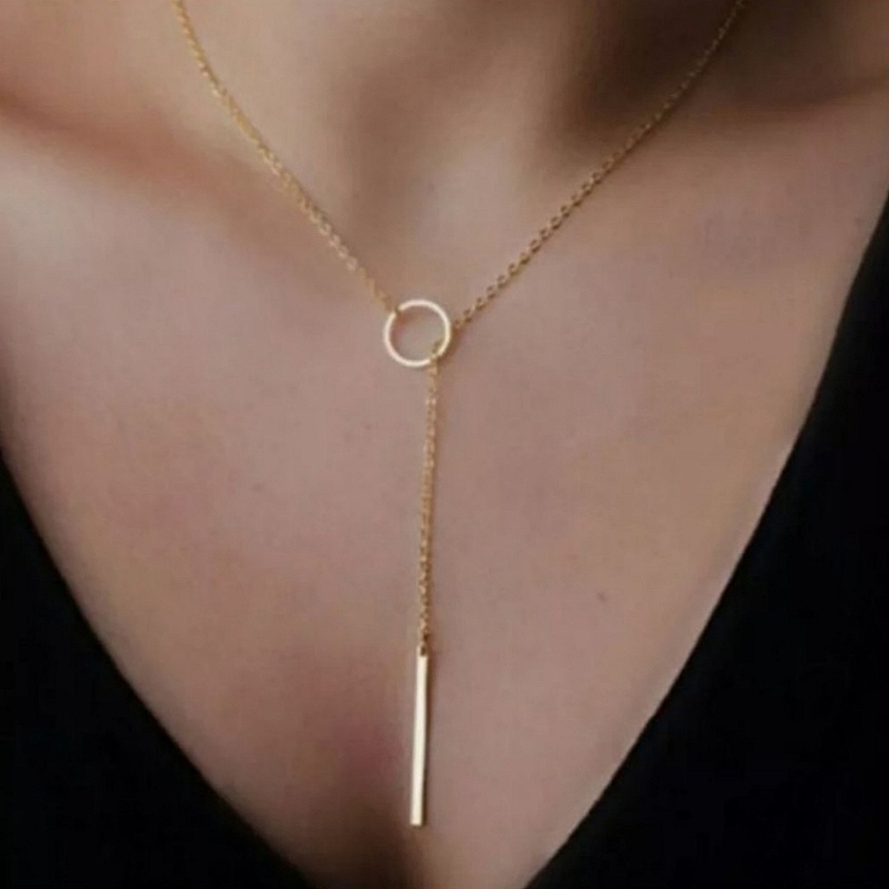 Simple Gold Clavicle Chain Circle  Pendant Necklace
